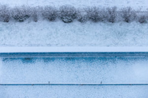 Deutschland, Baden-Württemberg, Karlsruhe, abgestellte Brunnenanlage im Winter. Deutschland, Baden-Württemberg, Karlsruhe, abgestellte Brunnenanlage im Winter.